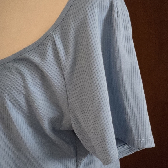 Venus Henley Short Sleeve Blue Button-Front Top Women's size XL (16) - Picture 5 of 11